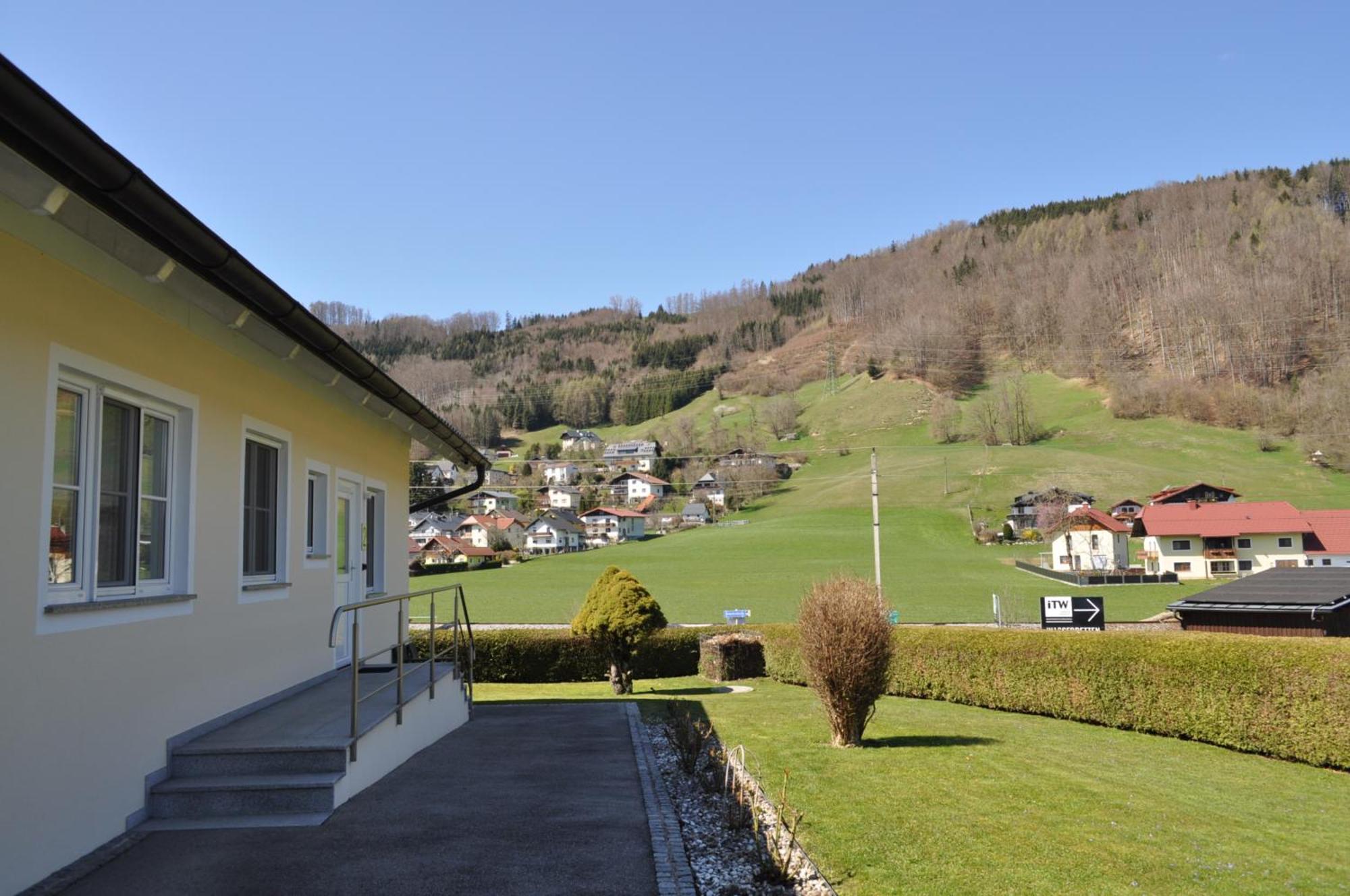 Ferienwohnung Am Traunsee Altmünster Exterior foto